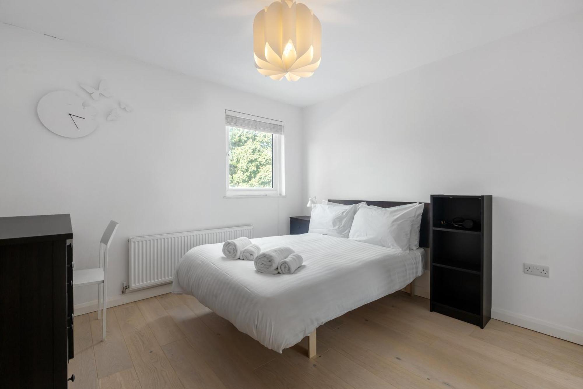 4 Bed 2 Bath - Modern Flat Right On Columbia Road! Case de vacanță *