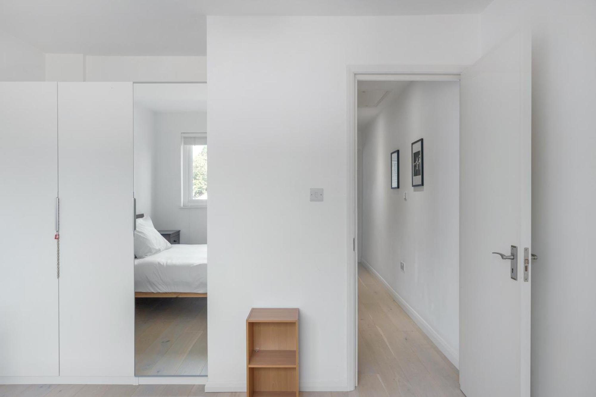 Case de vacanță 4 Bed 2 Bath - Modern Flat Right On Columbia Road! *