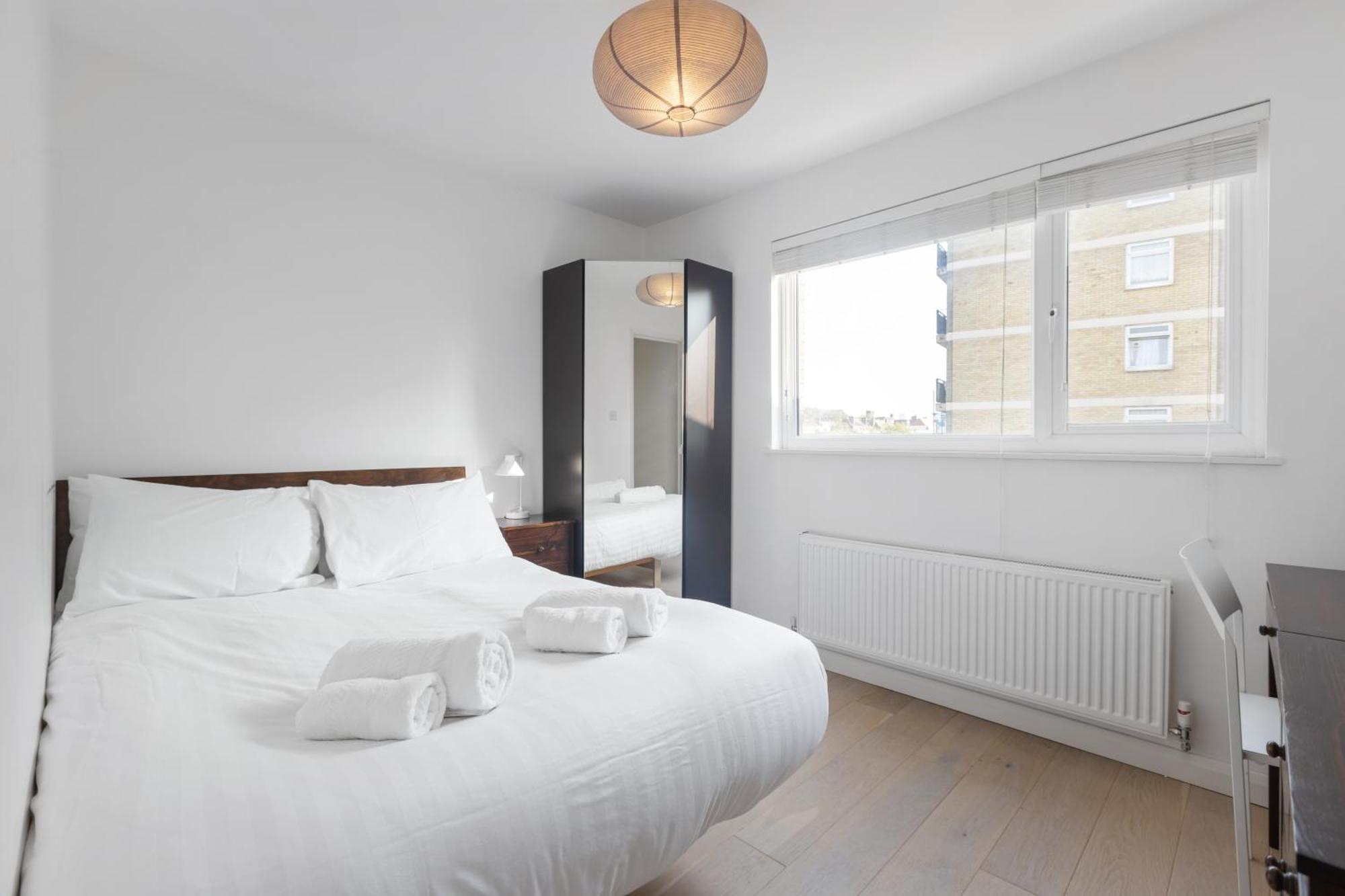 Case de vacanță 4 Bed 2 Bath - Modern Flat Right On Columbia Road! Londra